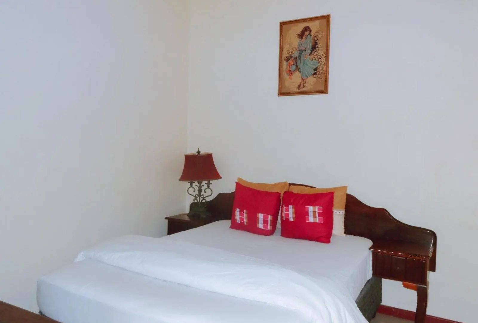 Ngena Sleep And Go Goodwood Otel Güney Afrika